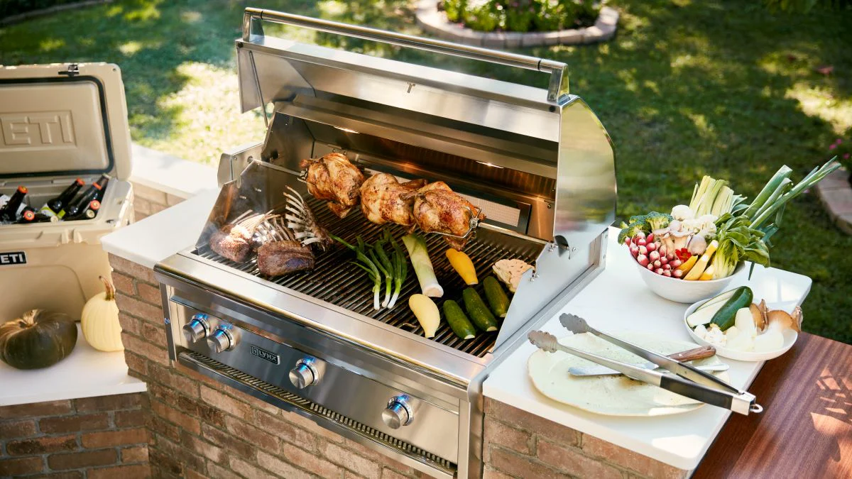36" Professional Built-in Grill with 1 Trident Infrared Burner and 2 Ceramic Burners and Rotisserie (L36TR) - Image 24