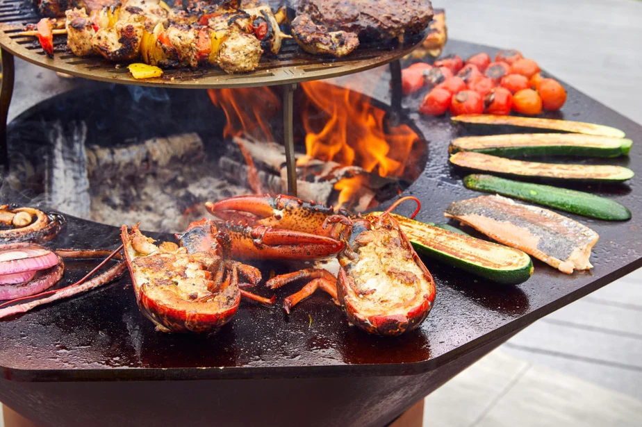 Wood Fired Grill with High Pedestal - Image 10